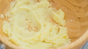 土豆小酥饼 制作方法