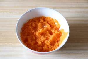 胡萝卜猫爪蛋糕 制作方法