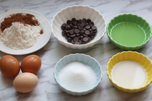 细腻不上火的巧克力蒸蛋糕 制作方法