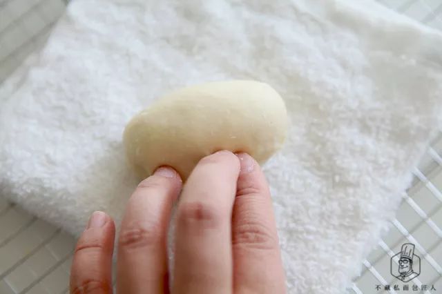 面包如何装饰?不藏私美容小课堂,教你如何给面包做装饰(上)