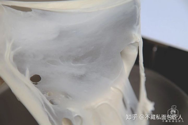 面包制作,刚开始就“翻车”的面包制作现场不看一下吗?