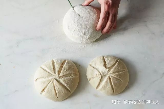 面包整形方法技巧,谁说整容只有日韩强?法式面包整容术大揭秘