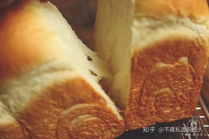 如何鉴别吐司是否做的好?吐司品质鉴定的8个标准,了解一下