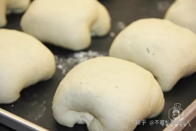酥皮如何制作?今次,我真的把酥皮汤的“酥皮”抠下来吃了!