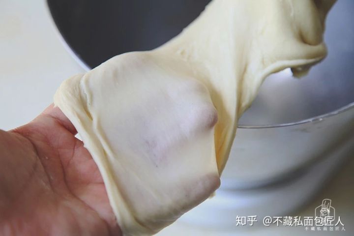 揉面如何出手套膜?弄懂面团的5个搅拌阶段,100%出手套膜