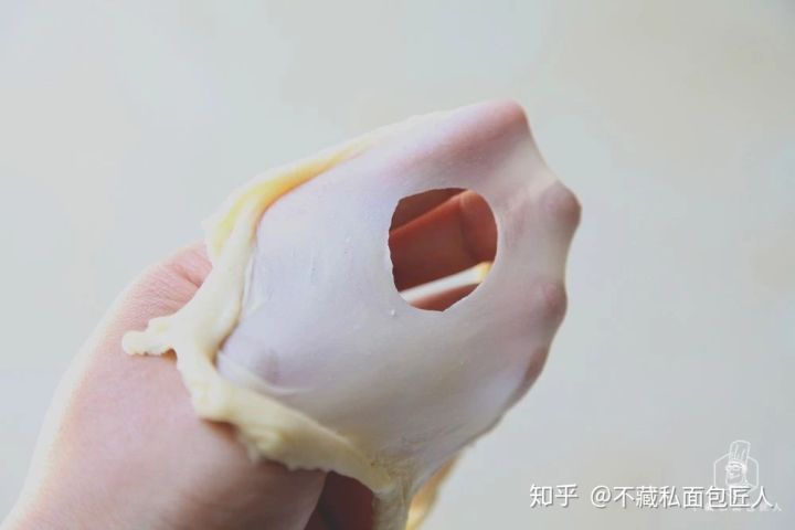 揉面如何出手套膜?弄懂面团的5个搅拌阶段,100%出手套膜