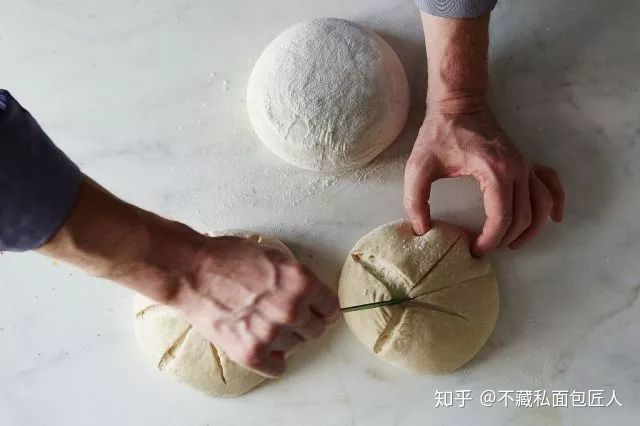面包整形方法技巧,谁说整容只有日韩强?法式面包整容术大揭秘
