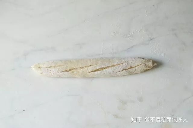 面包整形方法技巧,谁说整容只有日韩强?法式面包整容术大揭秘