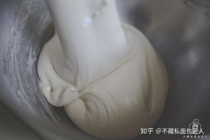 面包制作,刚开始就“翻车”的面包制作现场不看一下吗?