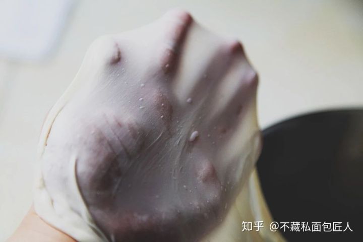 揉面如何出手套膜?弄懂面团的5个搅拌阶段,100%出手套膜