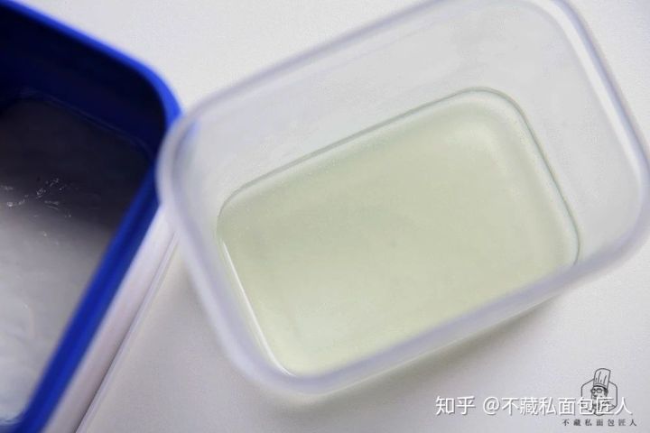 如何揉面?超实用!7种湿性材料介绍以及和水的换算比例