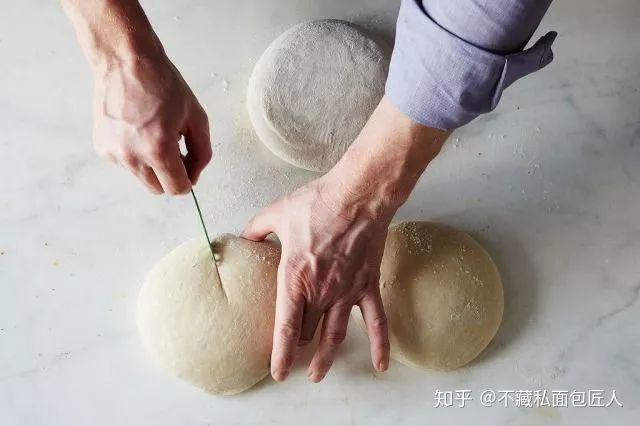 面包整形方法技巧,谁说整容只有日韩强?法式面包整容术大揭秘