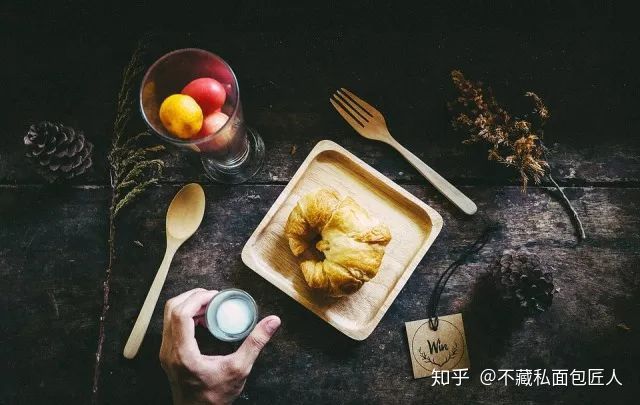 开面包店需要什么?看完面包店必备的N种设备清单,我先吃个面包定定惊!