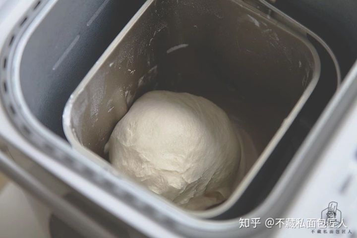 面包制作,刚开始就“翻车”的面包制作现场不看一下吗?
