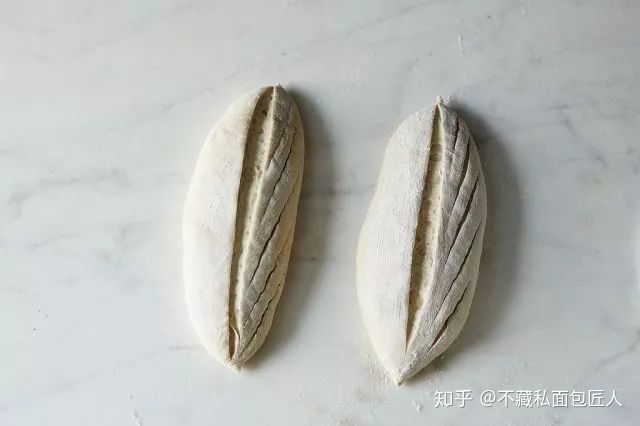 面包整形方法技巧,谁说整容只有日韩强?法式面包整容术大揭秘
