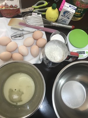 十寸后蛋法的戚风蛋糕