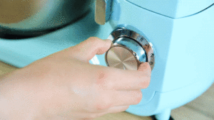 菠菜/牛奶小餐包 制作方法