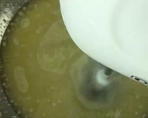 后蛋法肉松蛋糕  制作方法