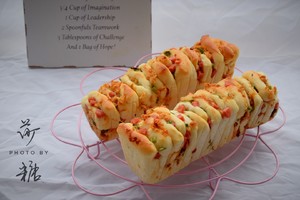 香葱肉松面包条 制作方法