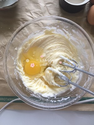 柠檬味甜甜圈 制作方法