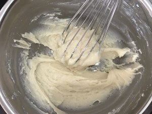 十寸后蛋法的戚风蛋糕