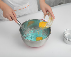 奥利奥卡通蛋糕（南西烘焙） 制作方法