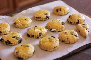 英式快手点心～葡萄干司康（Scone） 制作方法