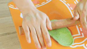 菠菜/牛奶小餐包 制作方法