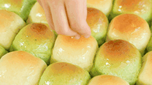 菠菜/牛奶小餐包 制作方法