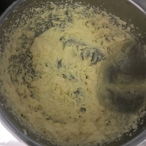 低糖双拼蔓越莓饼干 制作方法