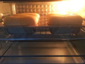 冠利沙拉酱-全麦肉松堡 制作方法