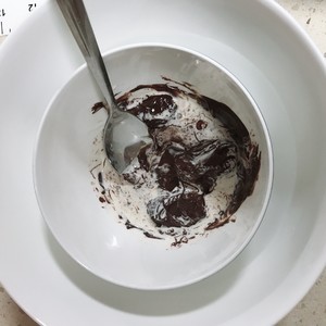 巧克力蛋糕卷  制作方法