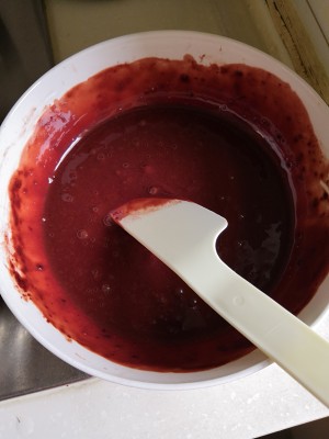 六寸红丝绒戚风蛋糕