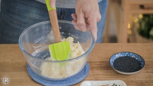 莲蓉一口酥 制作方法