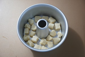 肉松沙拉酱面包!好吃到停不下来 制作方法