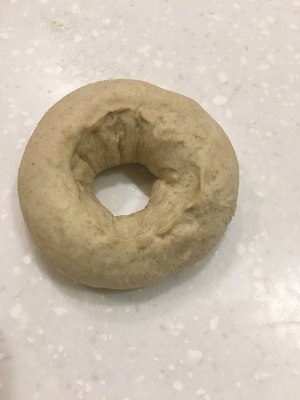 蜂蜜全麥貝果 制作方法