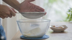 莲蓉一口酥 制作方法