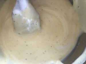 芝士黑椒咸戚风  制作方法