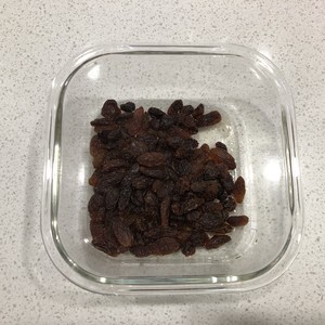 核桃葡萄干奶酪磅蛋糕 制作方法