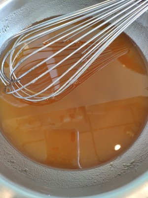 广式月饼-蛋黄莲蓉月饼 制作方法