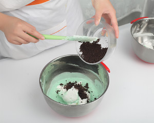 奥利奥卡通蛋糕（南西烘焙） 制作方法