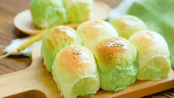 菠菜/牛奶小餐包 制作方法