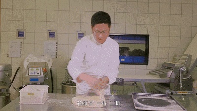 面包成品有气孔?排气你确定做好了吗?