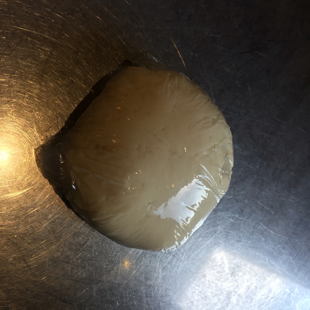 【苏式月饼的做法步骤图，苏式月饼怎么做好吃】驴妈咪-制作