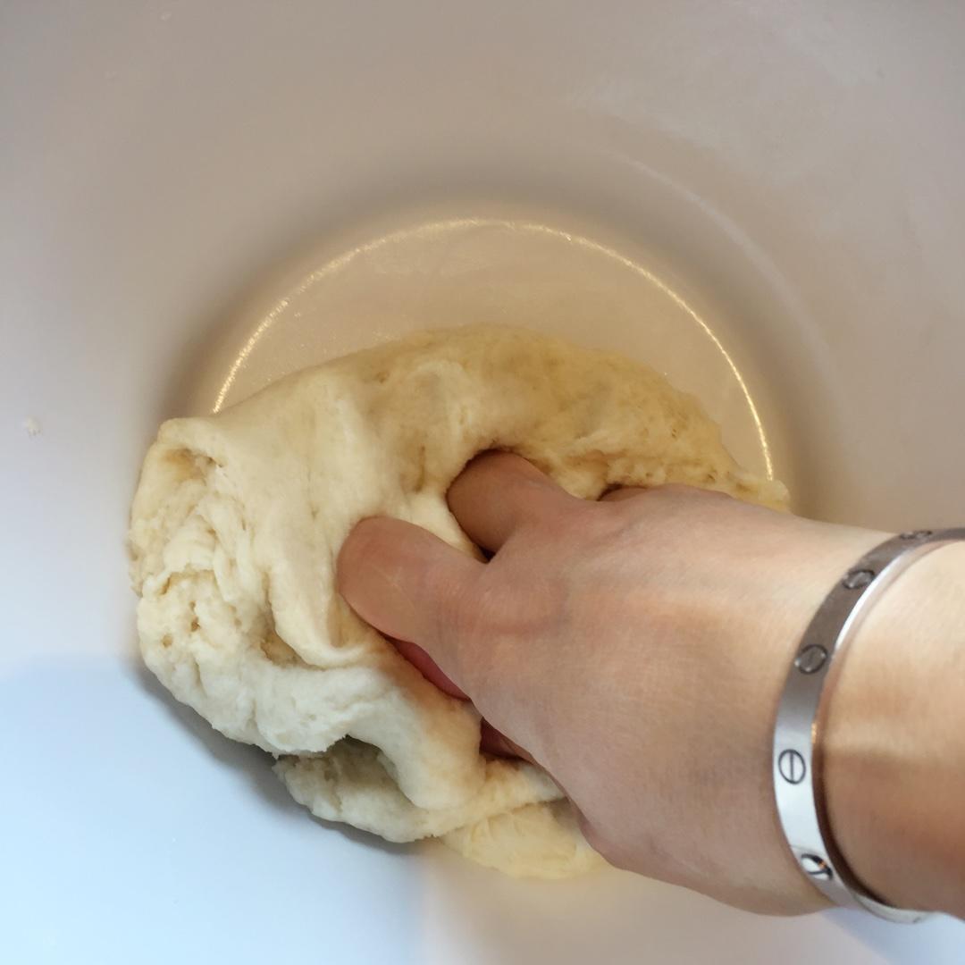 【苏式月饼的做法步骤图，苏式月饼怎么做好吃】驴妈咪-制作