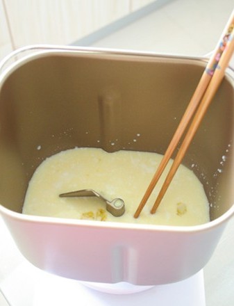 用面包机怎么做面包？