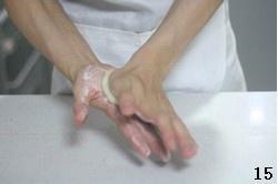 【冰皮月饼的做法步骤图,冰皮月饼怎么做好吃】君之-制作