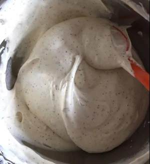 奶茶慕斯蛋糕卷 制作方法