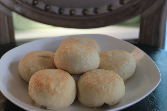 【鲜肉月饼的做法步骤图，鲜肉月饼怎么做好吃】一只梨花压海棠-制作