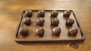 酒心巧克力月饼 制作方法